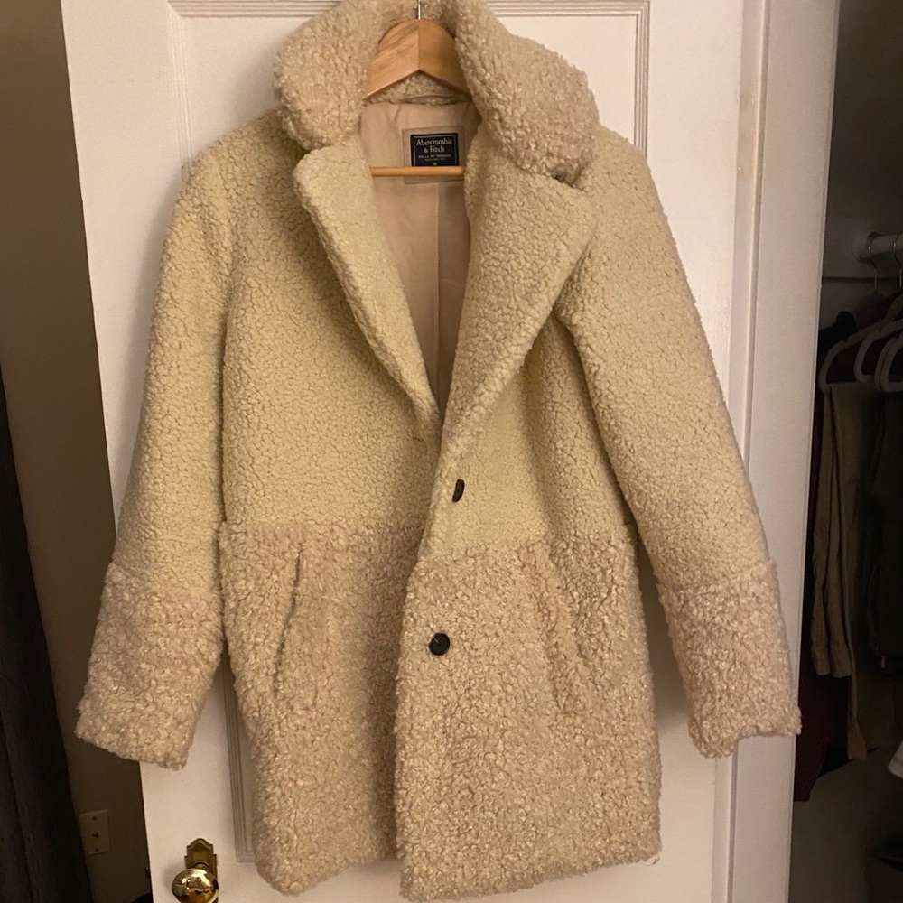 Abercrombie teddy coat